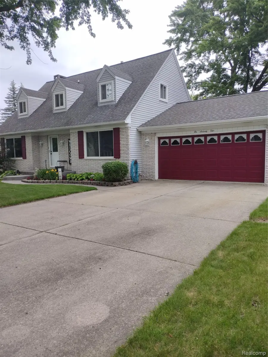 675 Montana Street, Marysville, MI 48040 - #3