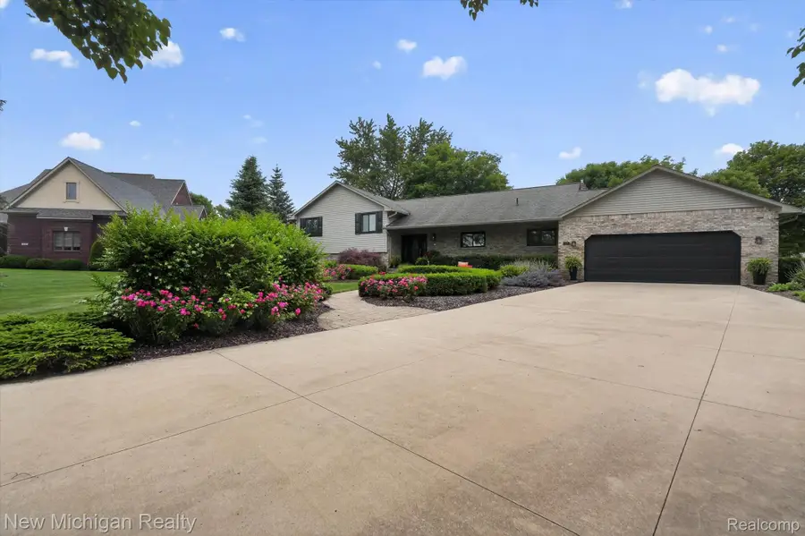1325 Birdie Court, Linden, MI 48451 - #2