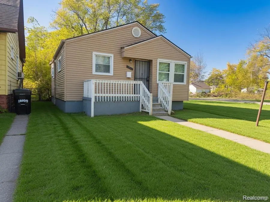 18043 Syracuse Street, Detroit, MI 48234 - #2