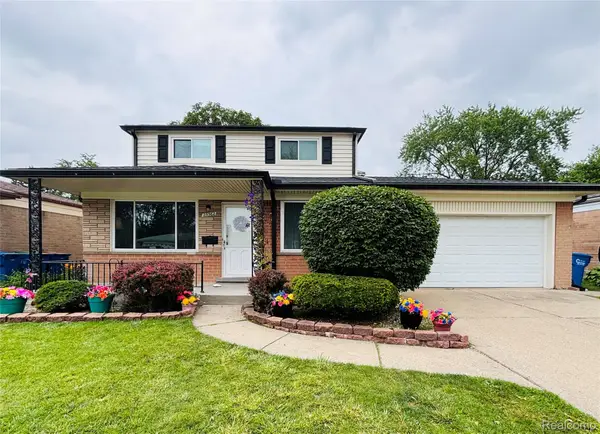 25562 Masch Avenue, Warren, MI 48091