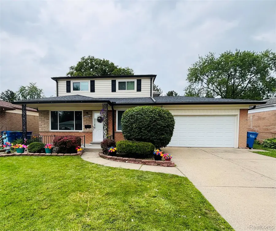 25562 Masch Avenue, Warren, MI 48091 - #3