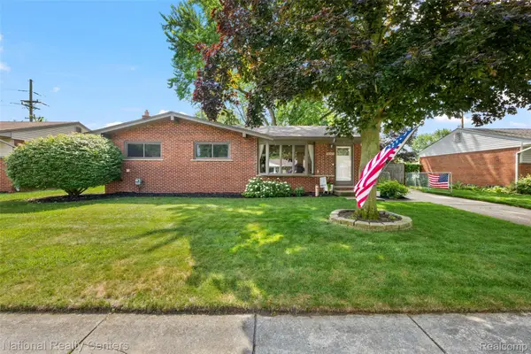 36415 Dowling Street, Livonia, MI 48150