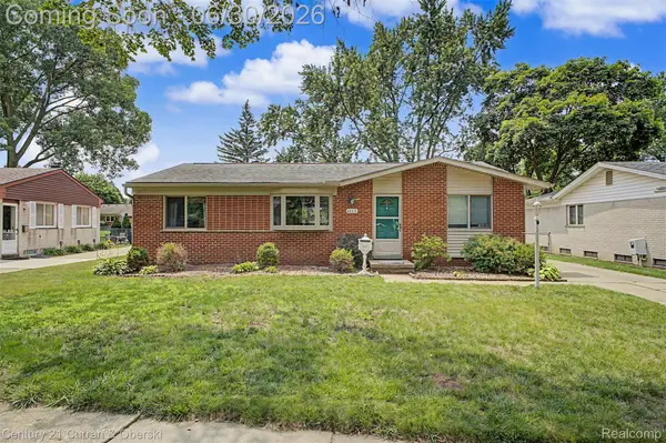 42519 Applecreek Drive, Plymouth, MI 48170