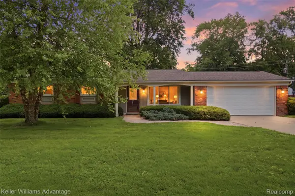 2964 Wallsend Drive, Waterford, MI 48329