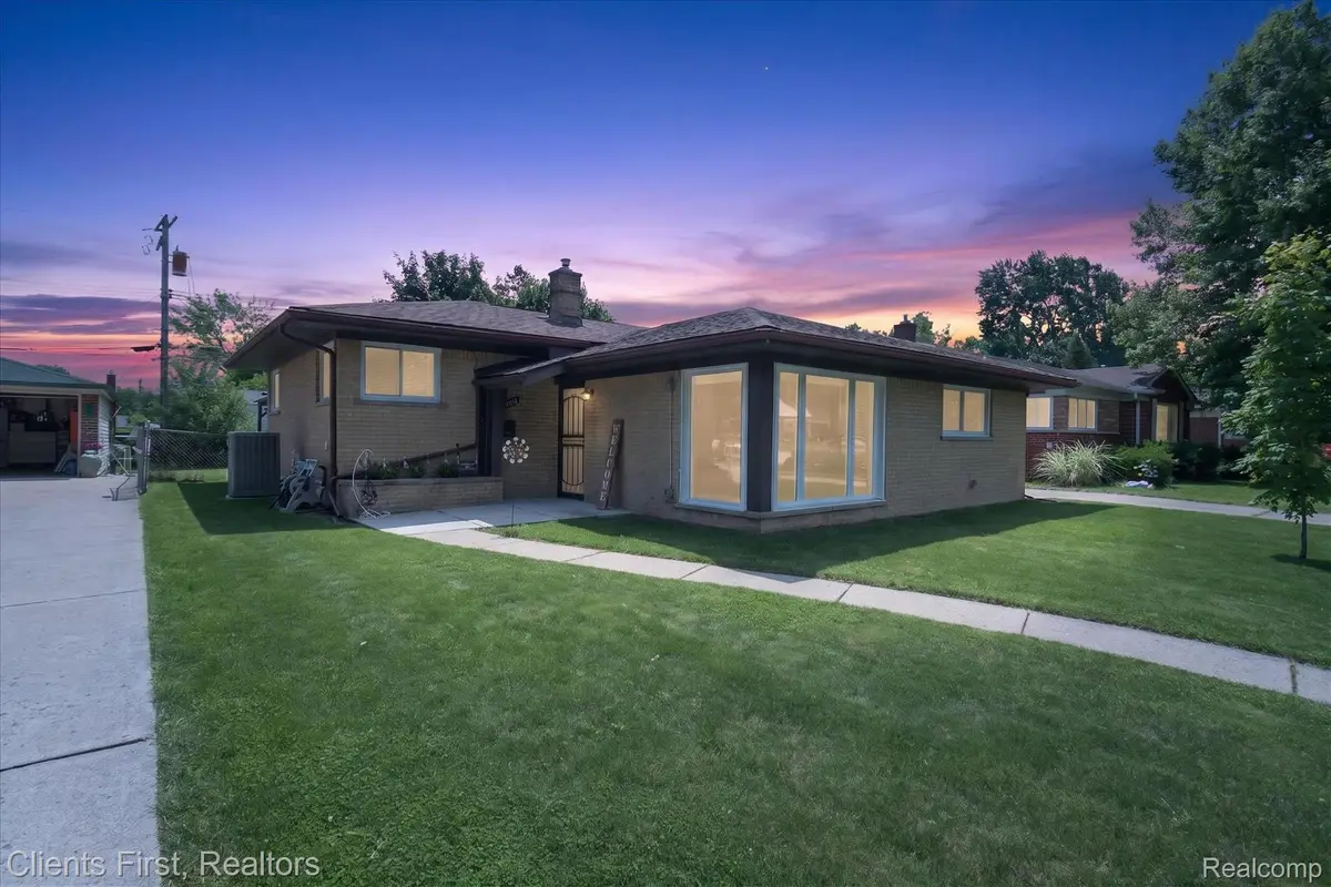 14242 Foch Street, Livonia, MI 48154 - #1