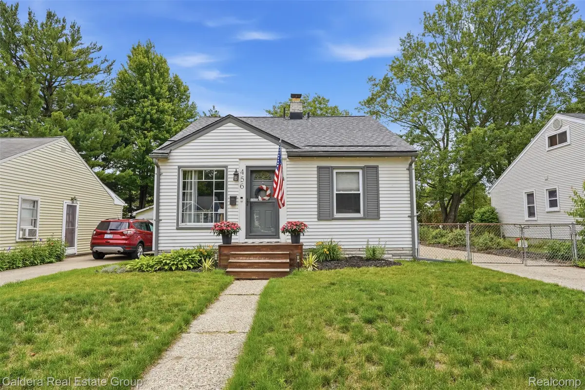 456 Allen Avenue, Clawson, MI 48017 - #1
