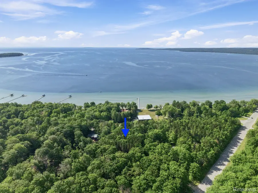 12820 N Northport Point Road Road, Northport, MI 49670 - #2