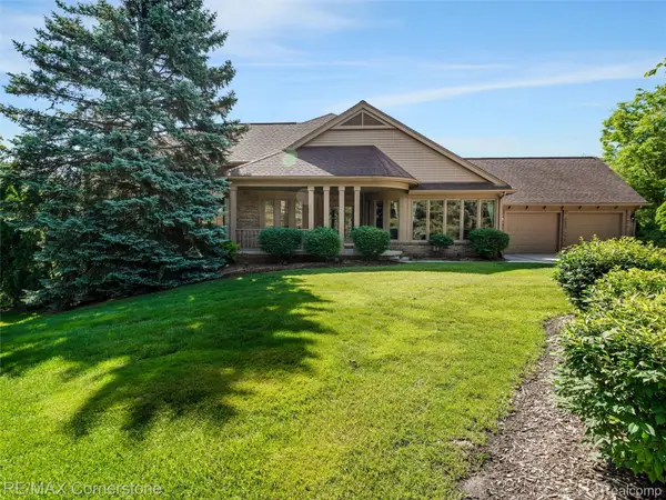 13780 Eaton Drive, Plymouth, MI 48170