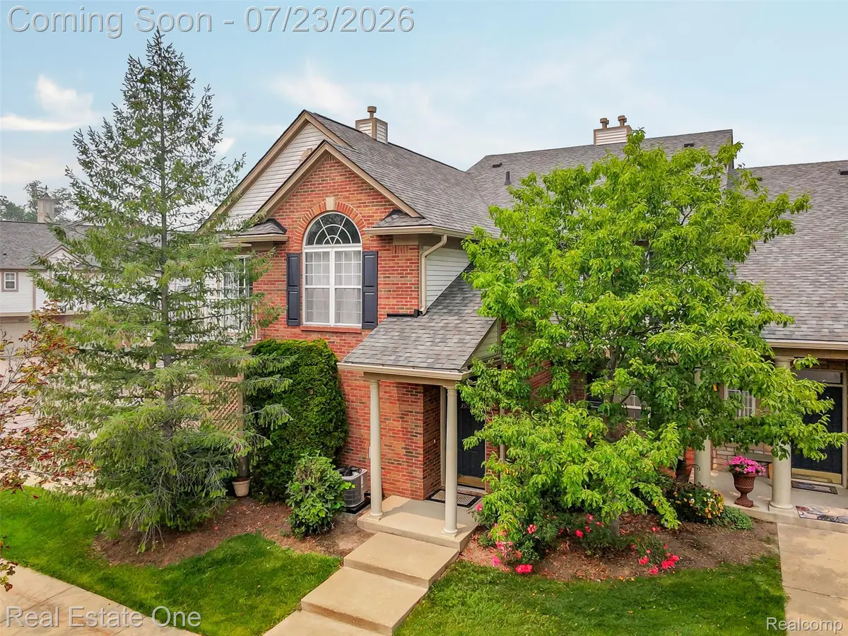 3570 Tremonte Circle S #282, Rochester, MI 48306 - #1