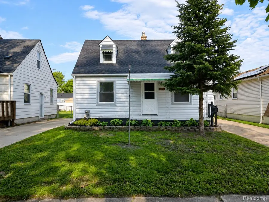 5157 Niagara Street, Wayne, MI 48184 - #2