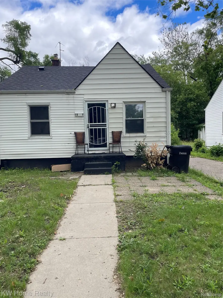 19350 Glastonbury Road, Detroit, MI 48219 - #2