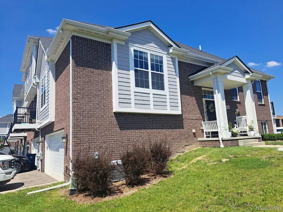 49503 Lantern Way, Canton, MI 48188 - #2