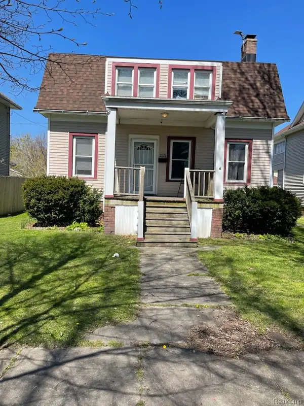 213 S Porter Street, Saginaw, MI 48602