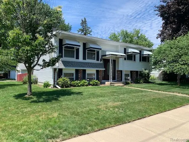 9187 Sheldon, Plymouth, MI 48170 - #2
