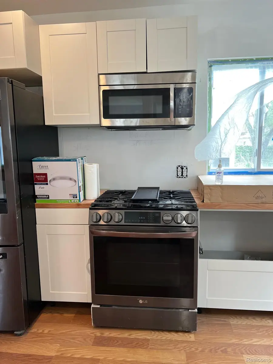 15416 Ward Avenue, Detroit, MI 48227 - #2