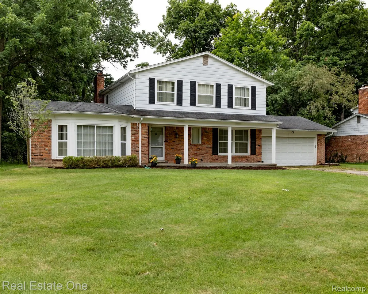 4259 Pinecroft Court, West Bloomfield, MI 48322 - #1