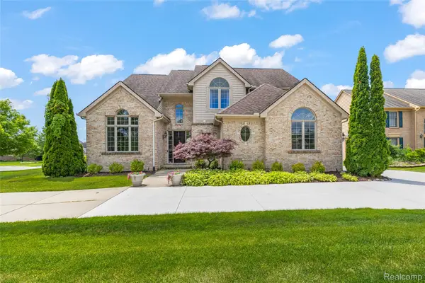 51037 Weston Drive, Plymouth, MI 48170