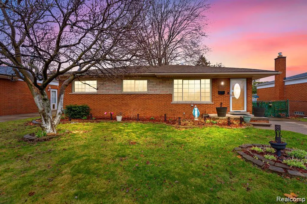 26552 Wagner Avenue, Warren, MI 48089 - #1