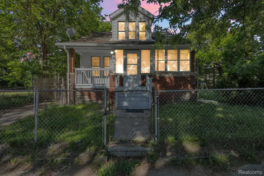 4877 Maynard Street, Detroit, MI 48215 - #3