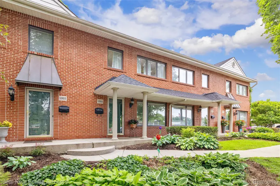 1005 N Old Woodward Avenue, Birmingham, MI 48009 - #3