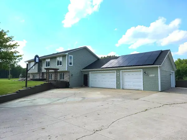 5158 Coldwater Road, Lapeer, MI 48446