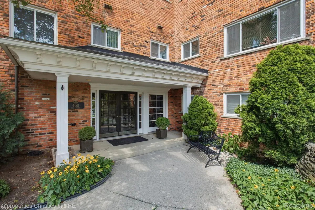 450 Oak Avenue #203, Birmingham, MI 48009 - #1
