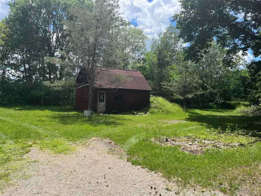 5015 Capac Road, Mussey, MI 48014 - #3