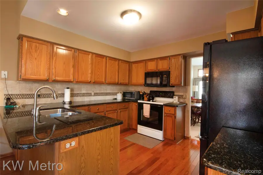 42664 Jason Court #88, Sterling Heights, MI 48313 - #3