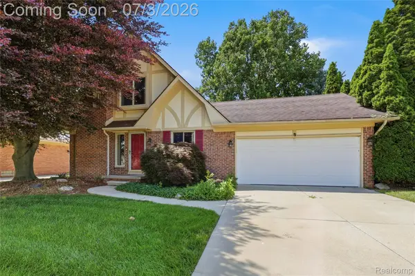 19714 Rosin Drive, ClintonTownship, MI 48038