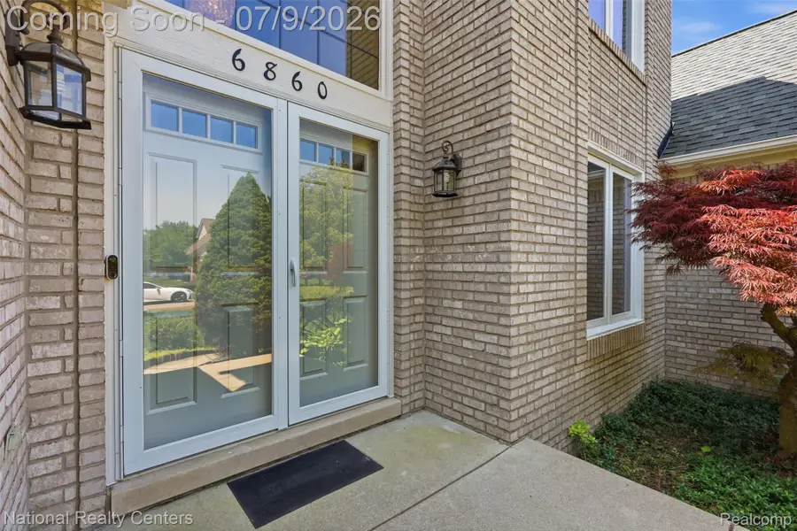 6860 Bridgemont Drive, Canton, MI 48187 - #3