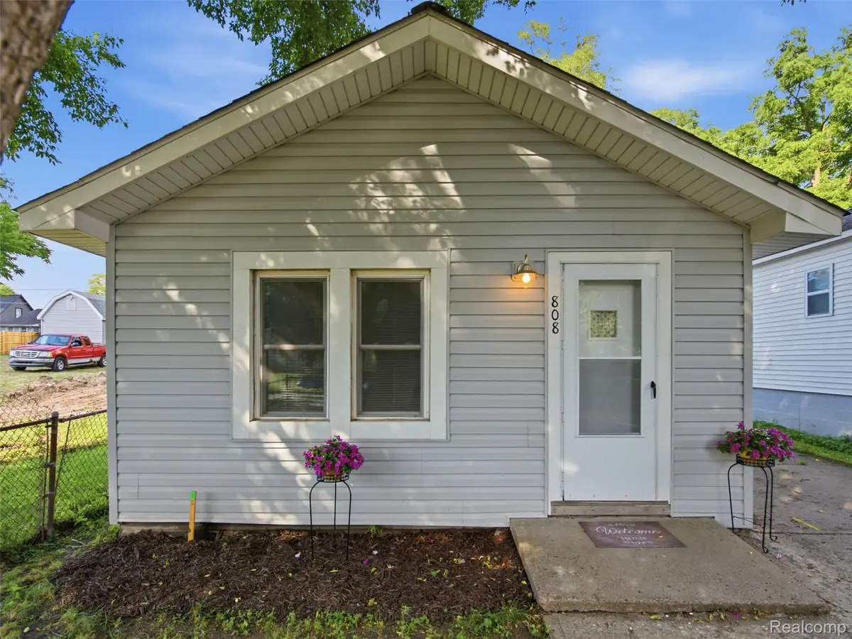808 Corwin Court, Pontiac, MI 48340 - #1