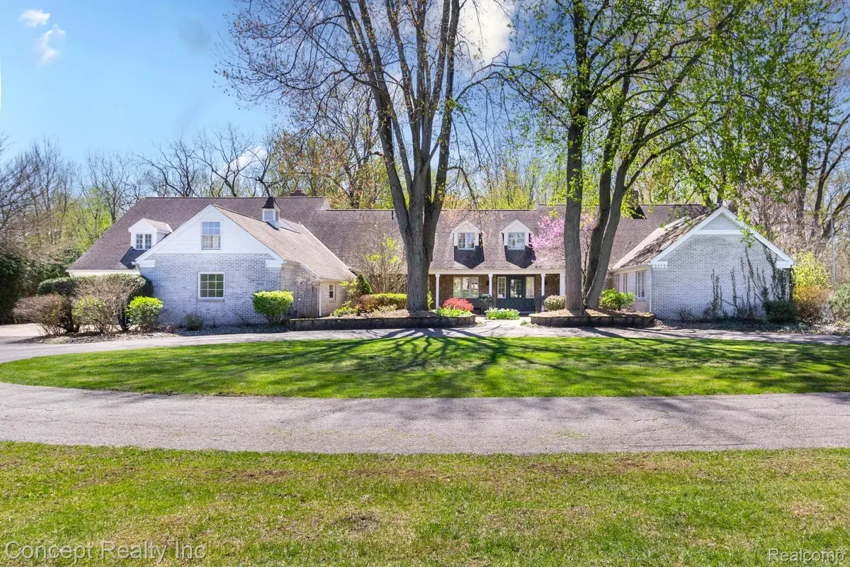 3215 Edgevale Drive, Lambertville, MI 48144 - #1