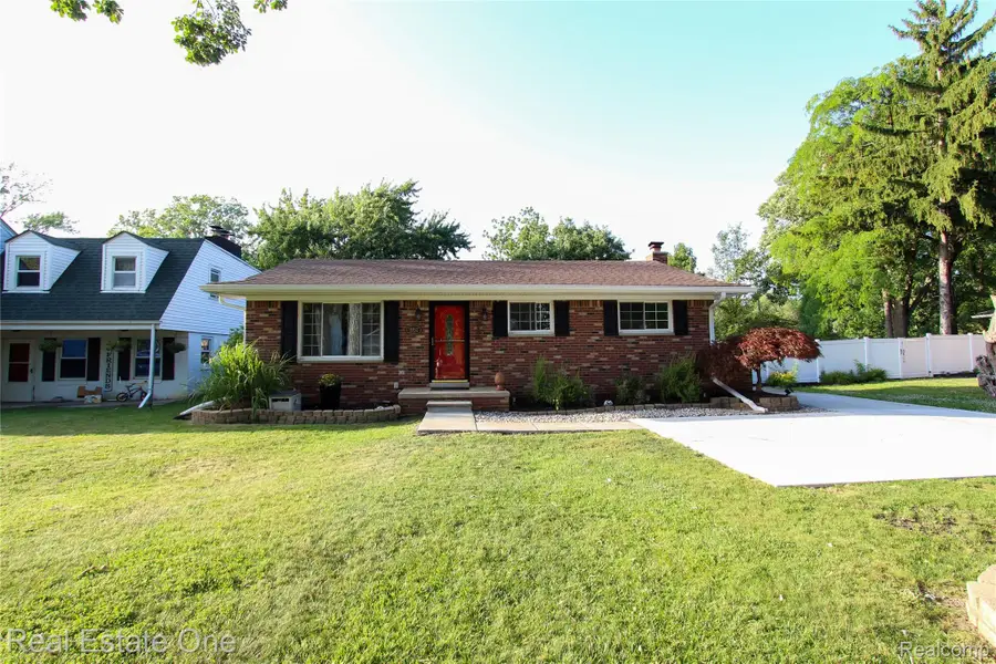 9162 Whitall Lane, Grosse Ile, MI 48138 - #3