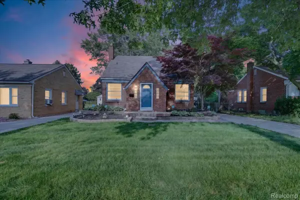 3555 Syracuse Street, Dearborn, MI 48124