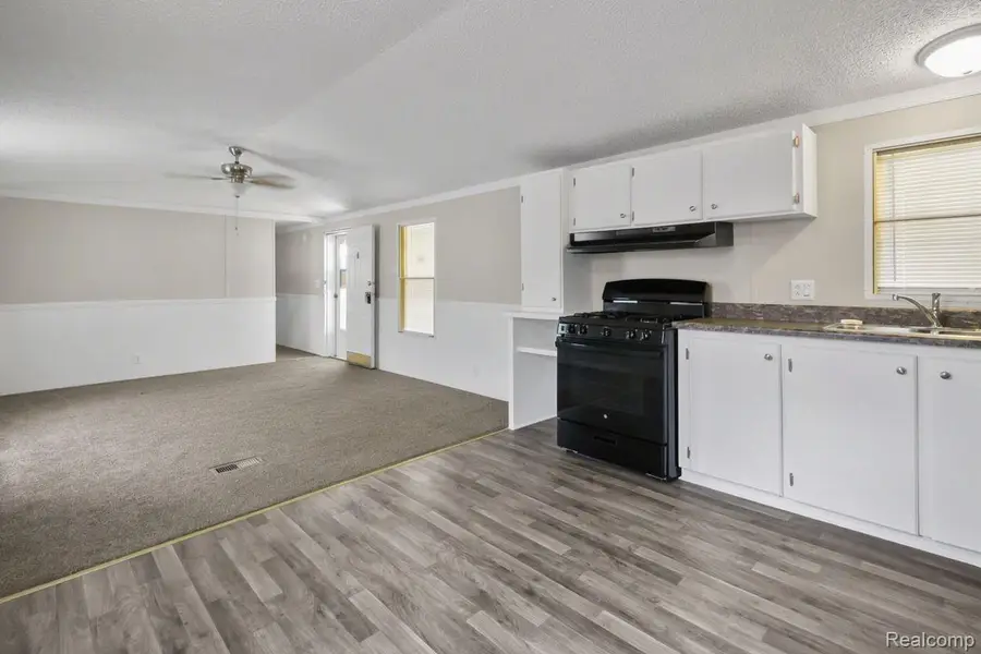 46000 Geddes Rd #7, Canton, MI 48188 - #3