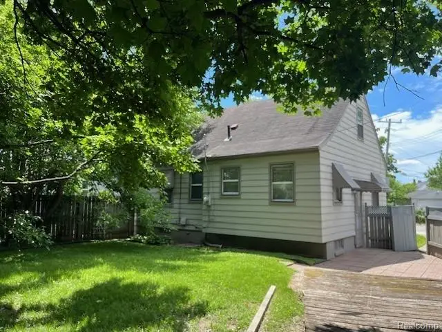 14627 Agnes Avenue, Eastpointe, MI 48021 - #2
