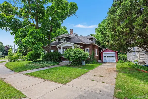 1327 Jefferson Street, Muskegon, MI 49441