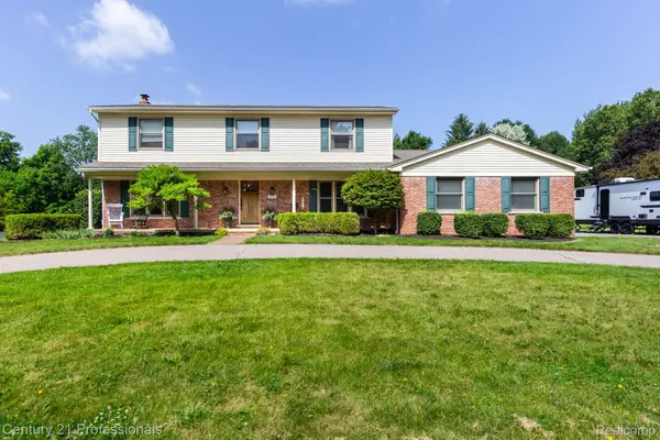 671 Bridgestone Drive, RochesterHills, MI 48309