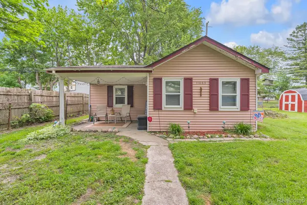 11063 Jackson Street, Taylor, MI 48180