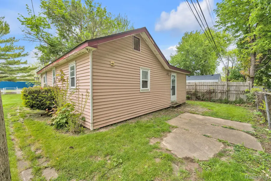 11063 Jackson Street, Taylor, MI 48180 - #3