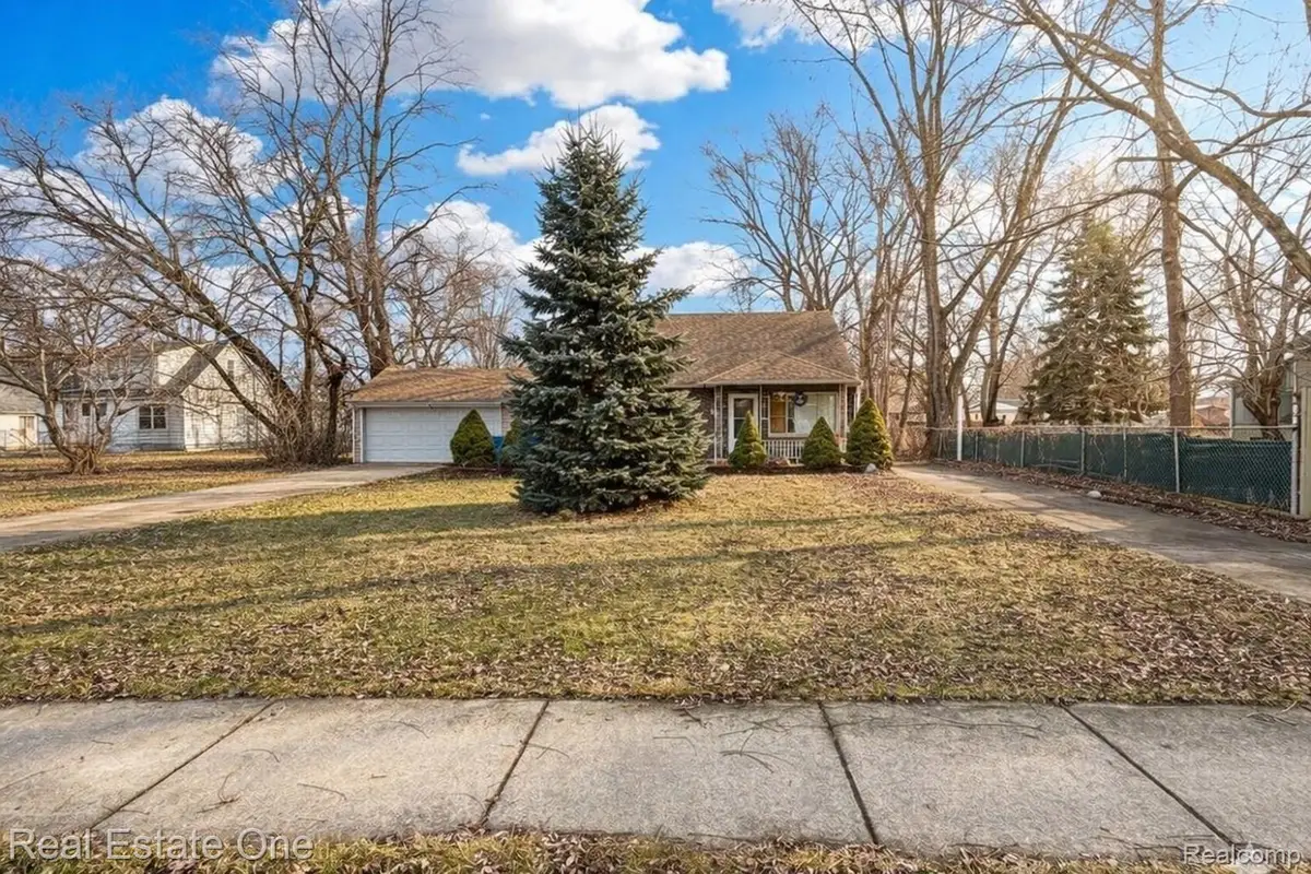 23340 Cunningham Avenue, Warren, MI 48091 - #1