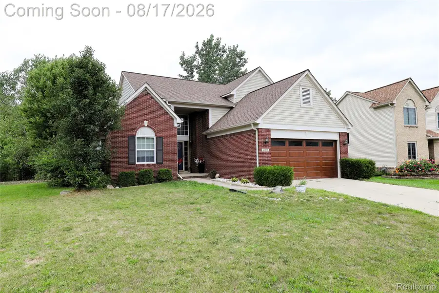 43072 Bradley Drive, Belleville, MI 48111 - #2
