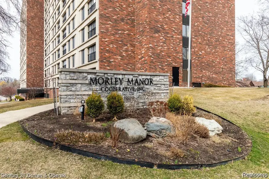 21800 Morley Avenue #105, Dearborn, MI 48124 - #2