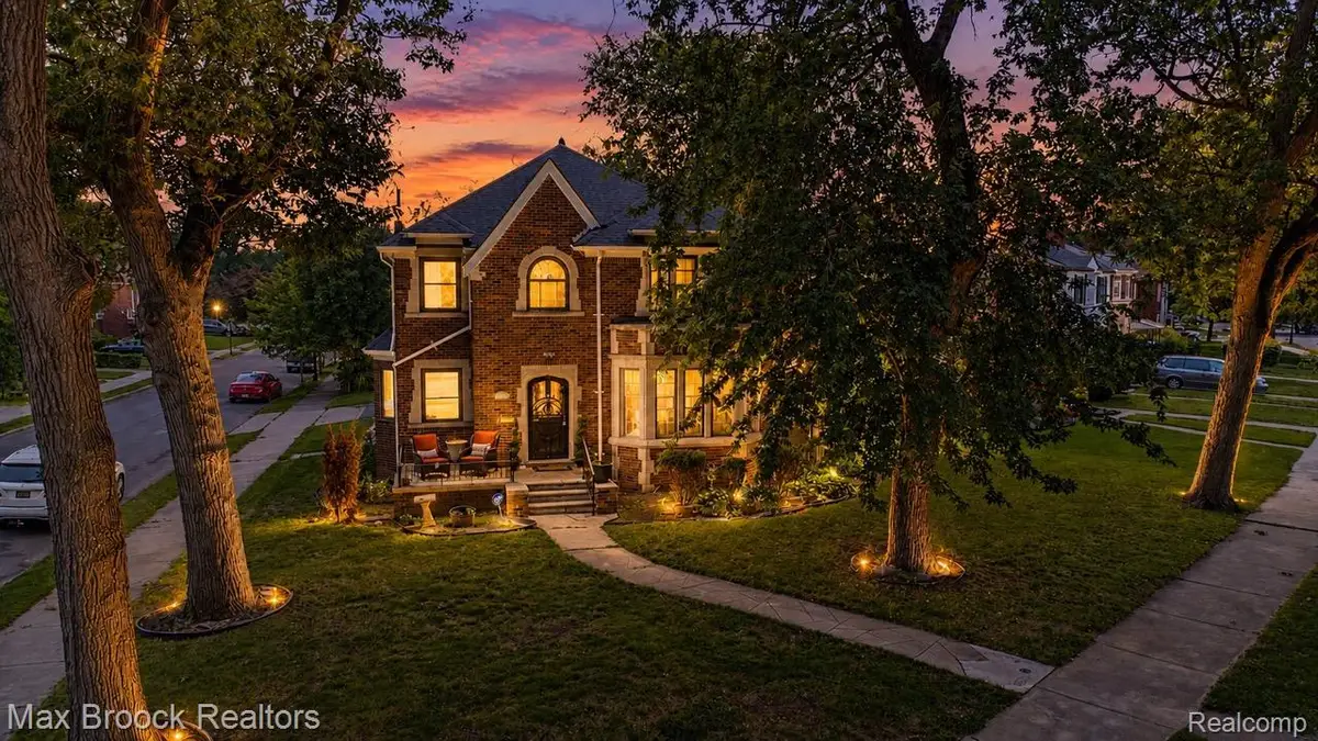 20096 Shrewsbury Road, Detroit, MI 48221 - #1