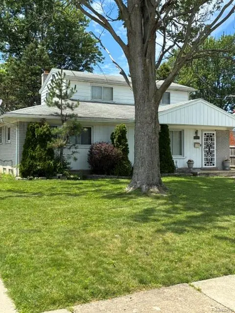 29249 Everett Street, Southfield, MI 48076