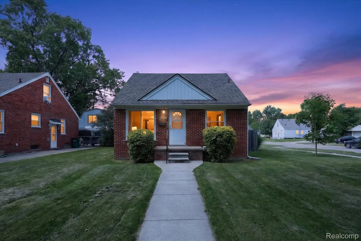 14010 Hart Street, Oak Park, MI 48237 - #1