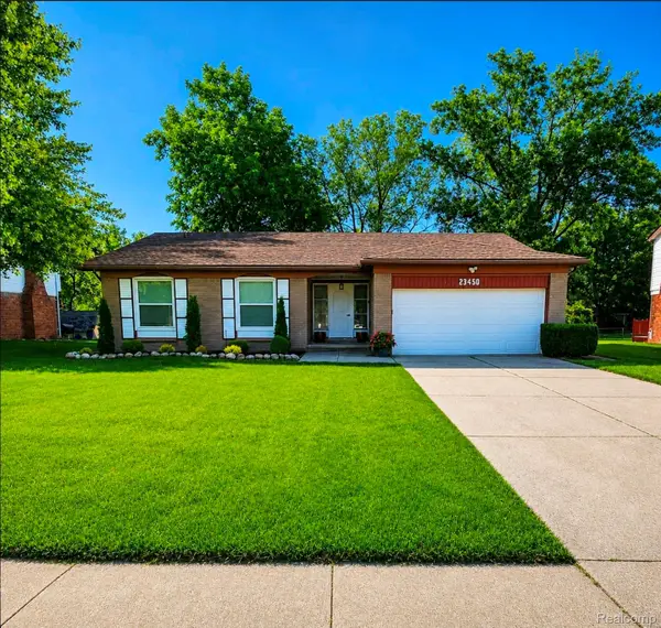 23450 Twining Drive, Southfield, MI 48075