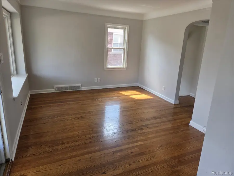23912 Hollander Street, Dearborn, MI 48128 - #3