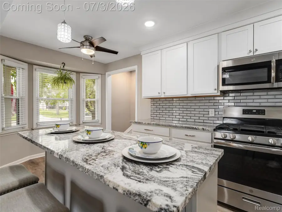 2798 Royal Avenue, Berkley, MI 48072 - #3