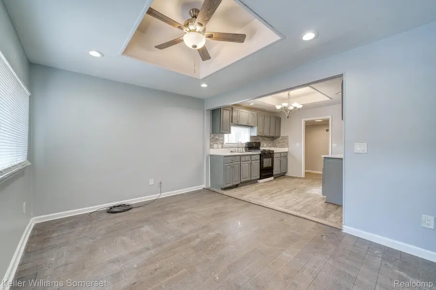 24357 Lauren Avenue, Warren, MI 48089 - #2